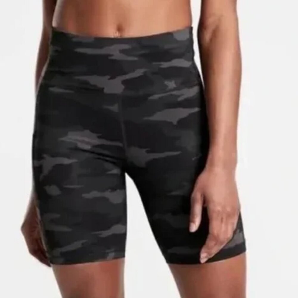 Athleta Ultimate Stash Pocket 7" Camo Bike Short NEW